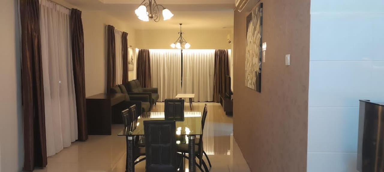 K. Riverfront Apartment Ipoh Luaran gambar